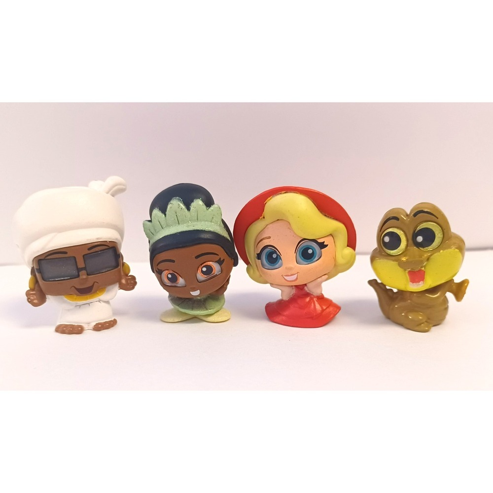 Disney Doorables Princess and the Frog Lot Tiana Charlotte Mama Odie Louis